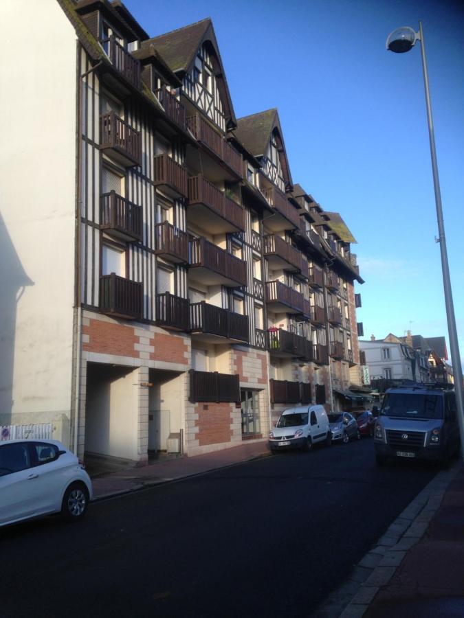 Deauville Star Luxe Esterno foto
